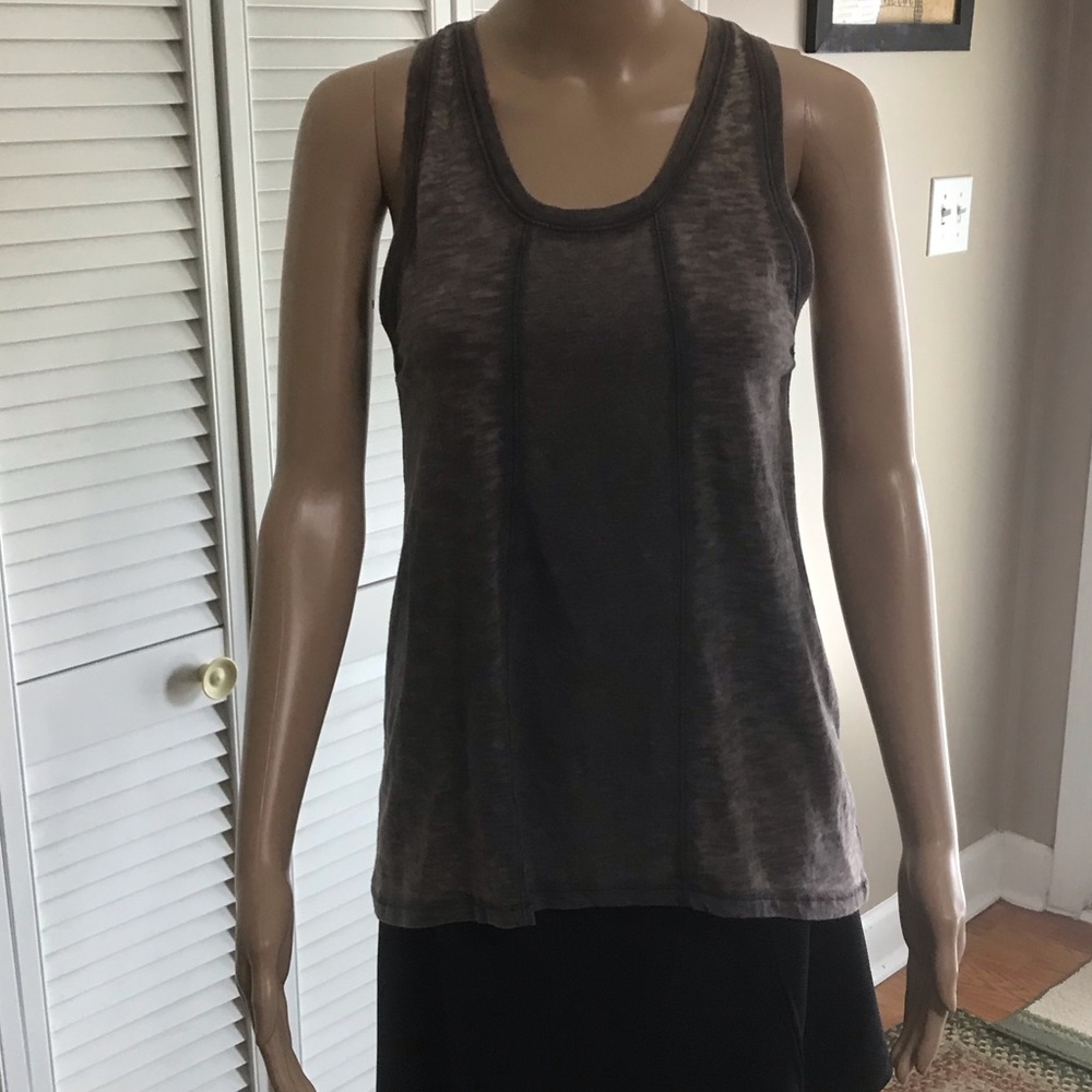 Kaisley Brand Tank Top SZ MED